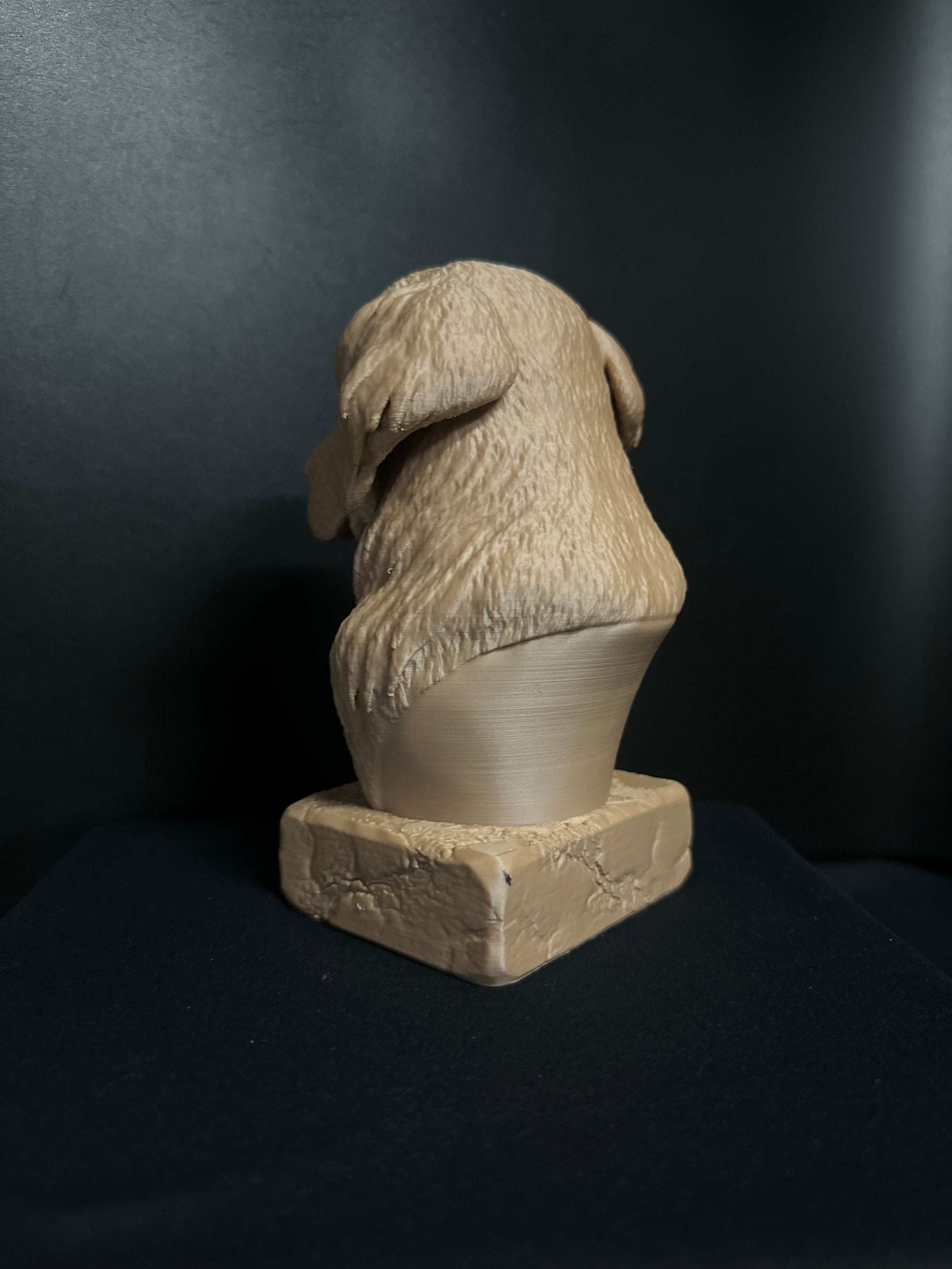 Golden Retriever Bust (English)