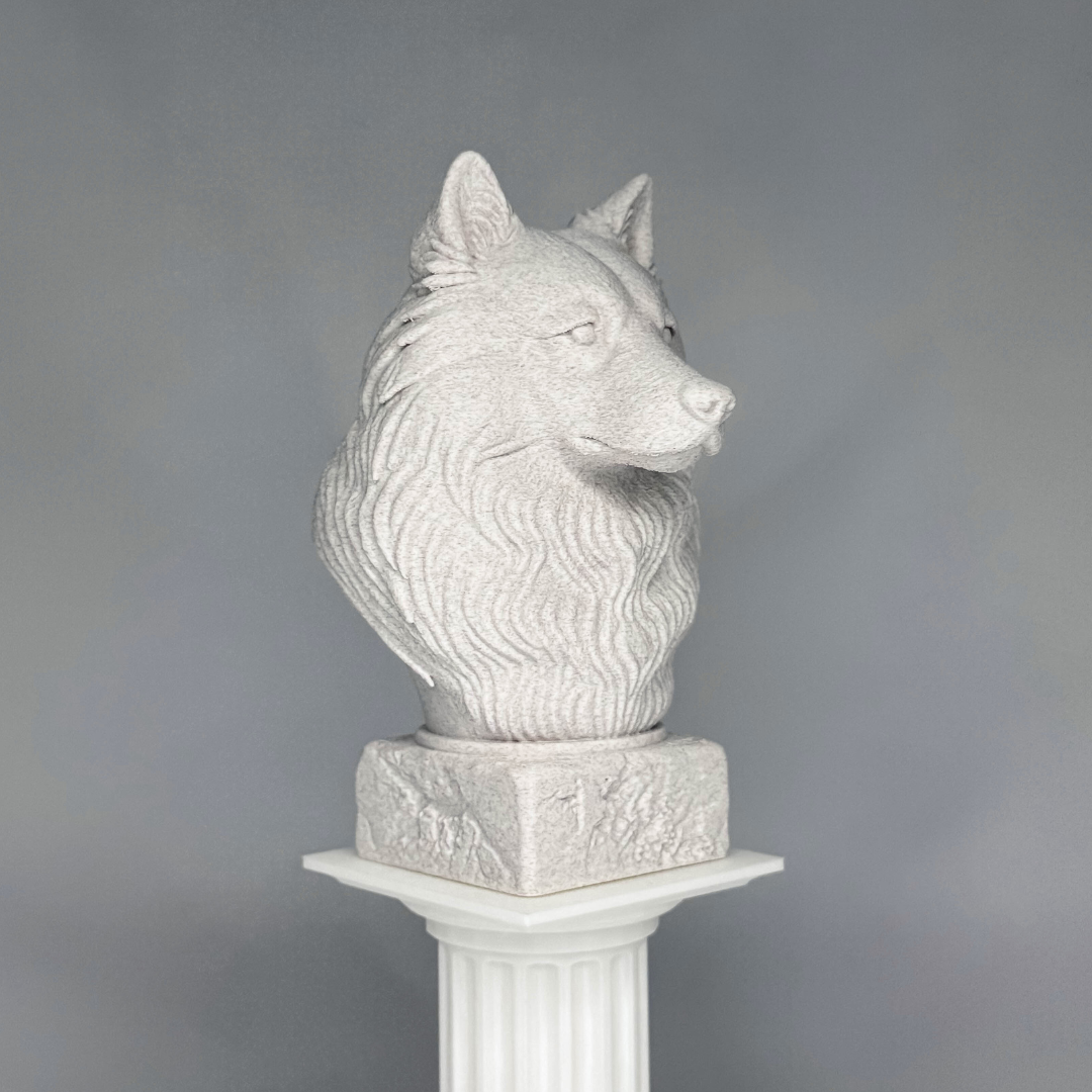 Wolf Spitz Bust